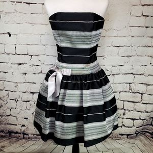 Jessica McClintock Strapless Striped Dress Size 6